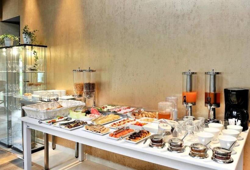 Sani Polyastron Hotel & Spa