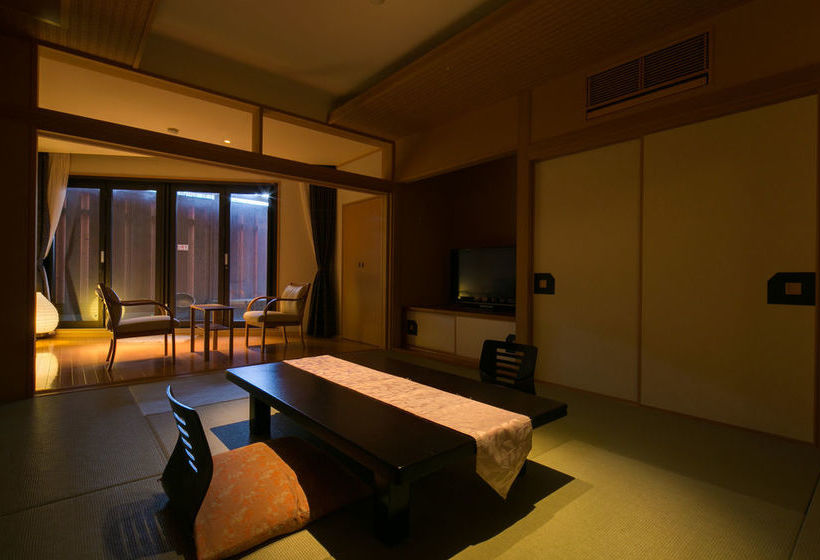 ריוקאן Shiroyama