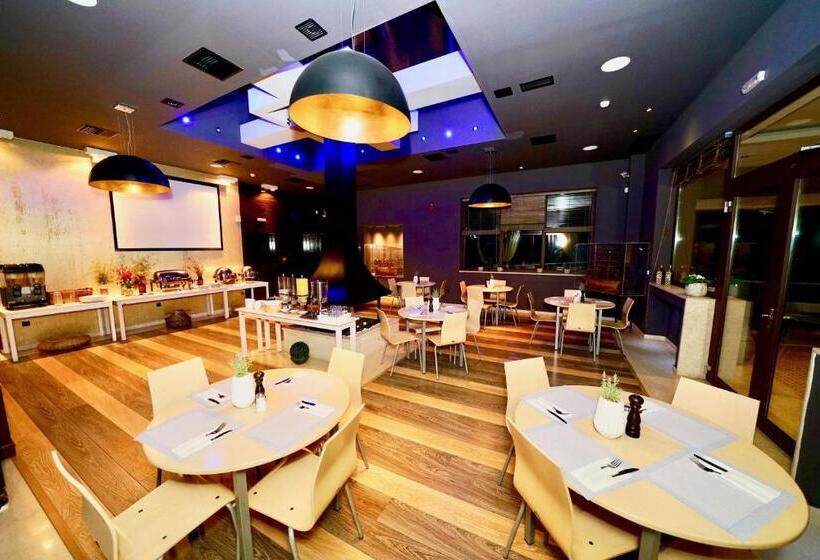 Sani Polyastron Hotel & Spa