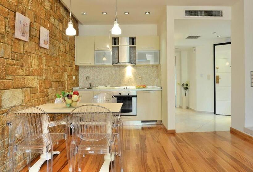 Sani Polyastron Hotel & Spa