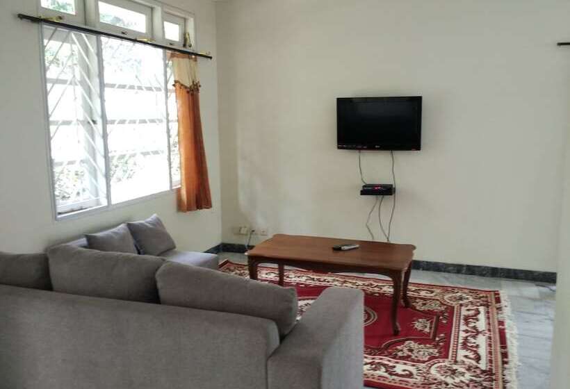 Villa Tamie Bumi Ciherang