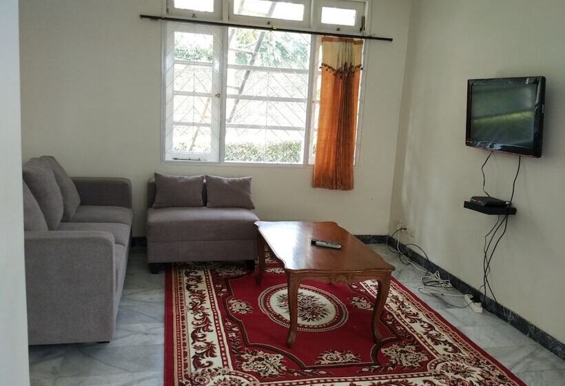 Villa Tamie Bumi Ciherang