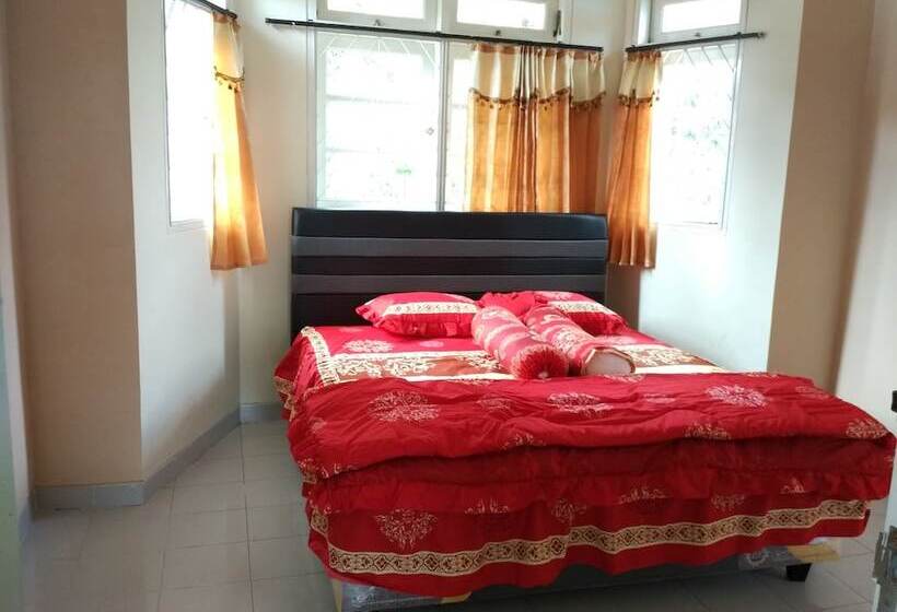 Villa Tamie Bumi Ciherang