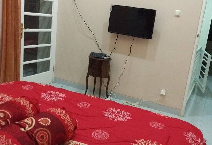 Villa Tamie Bumi Ciherang