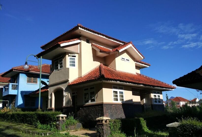 Villa Tamie Bumi Ciherang