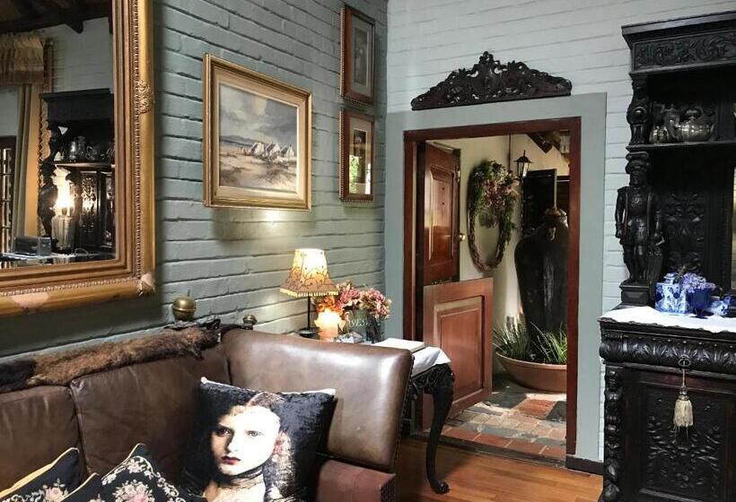 Waterhouse Guest Lodge In Waterkloof