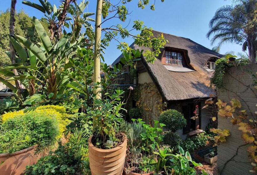 Waterhouse Guest Lodge In Waterkloof