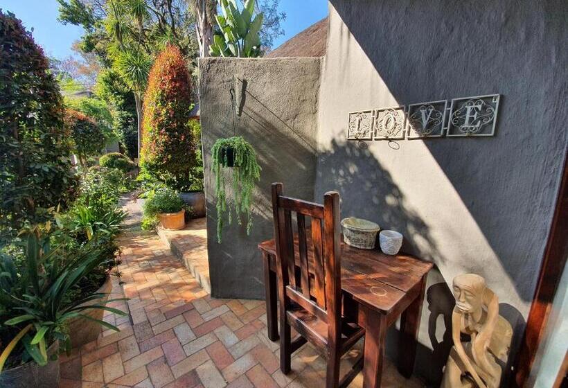 Waterhouse Guest Lodge In Waterkloof