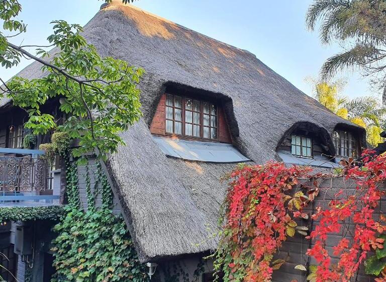 Waterhouse Guest Lodge In Waterkloof