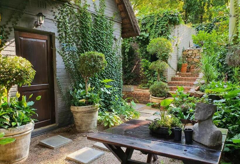 Waterhouse Guest Lodge In Waterkloof