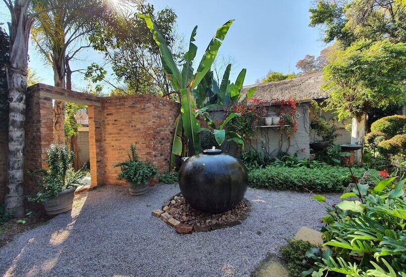 Waterhouse Guest Lodge In Waterkloof