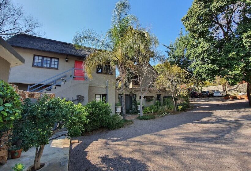 Waterhouse Guest Lodge In Waterkloof