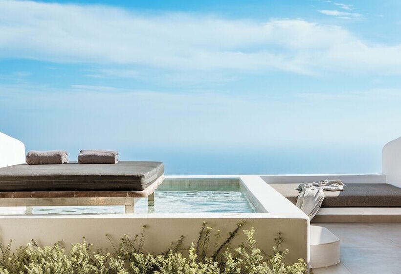 ホテル Néro Luxury Suites