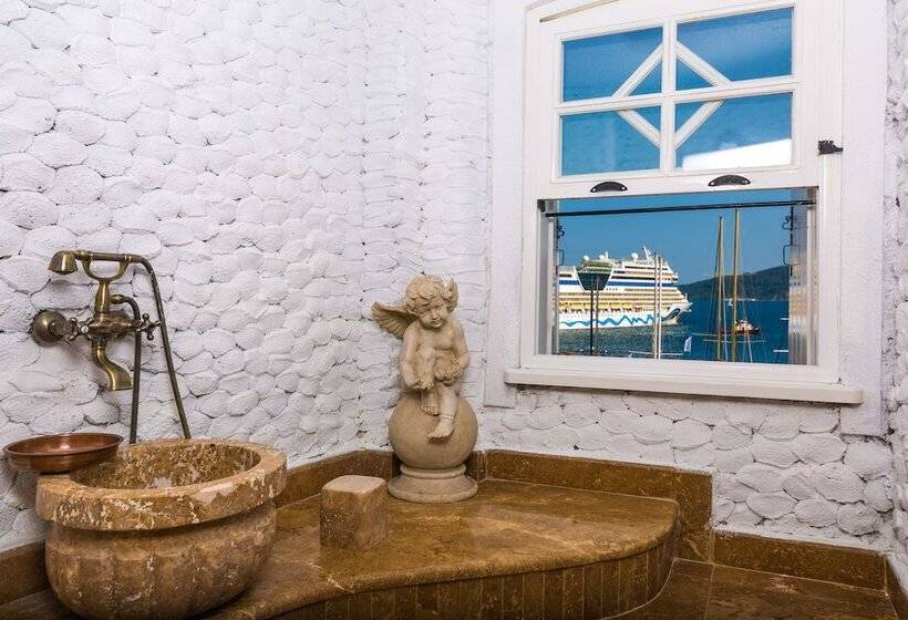 8 Oda Boutique Homes