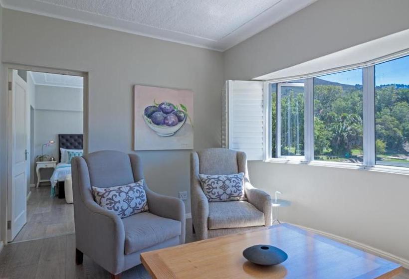 9 On Camp Apartments By Cape Summer Villas