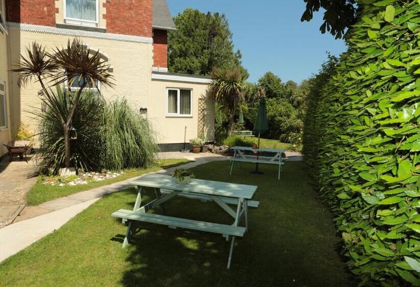 Abbey View Holiday Flats