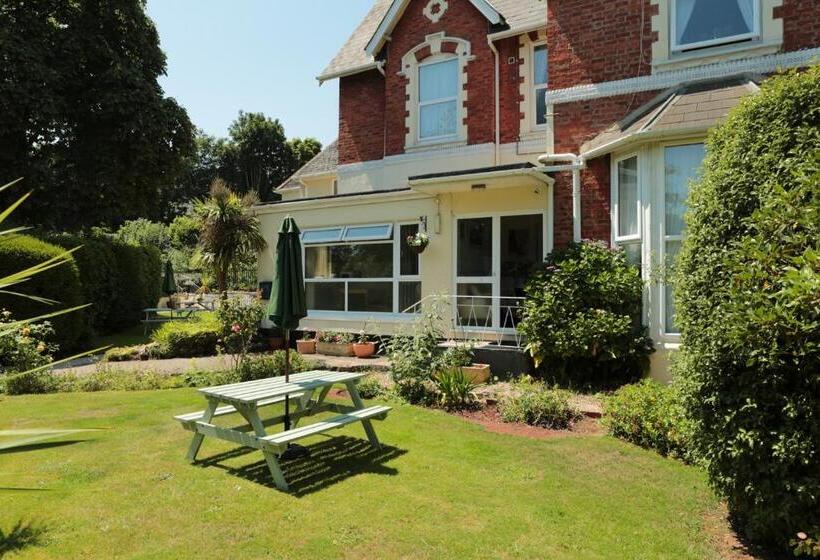 Abbey View Holiday Flats