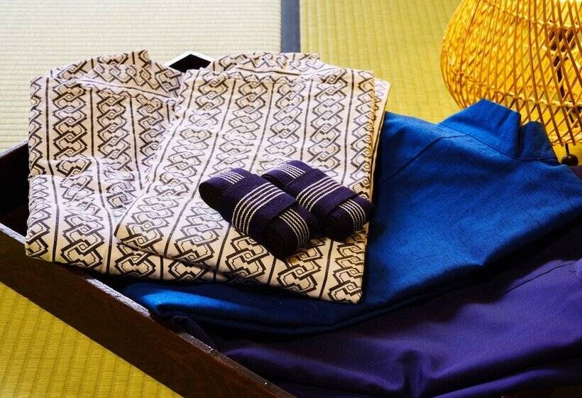 הוסטל Kotobukiya Ryokan