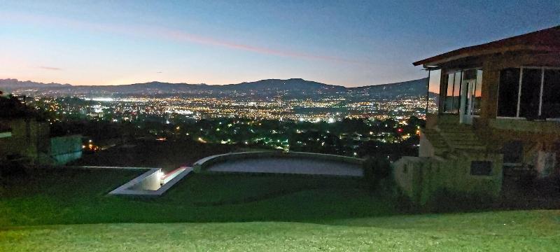 ユースホステル Monte Campana Escazu