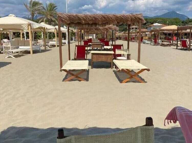 Art Hotel Pietrasanta