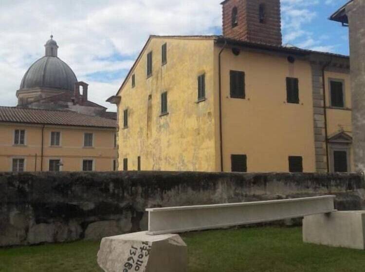 Art Hotel Pietrasanta