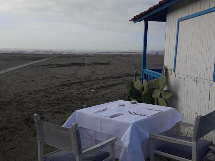 Art Hotel Pietrasanta