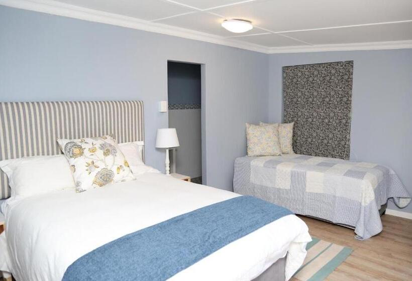 تختخواب و صبحانه Newington Place