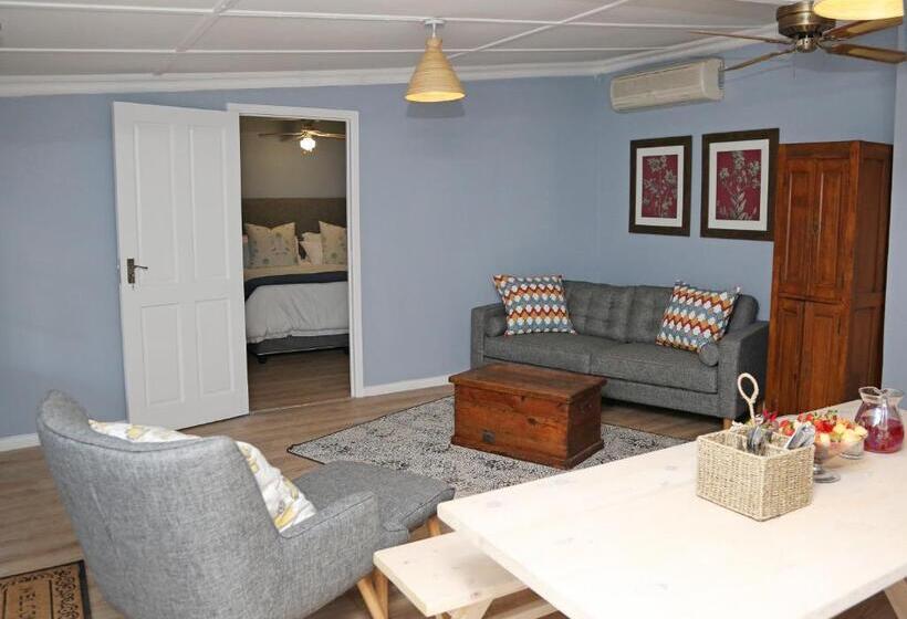 تختخواب و صبحانه Newington Place