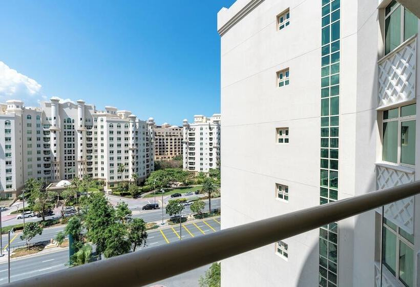 Bespoke Residences  Shoreline Al Nabat