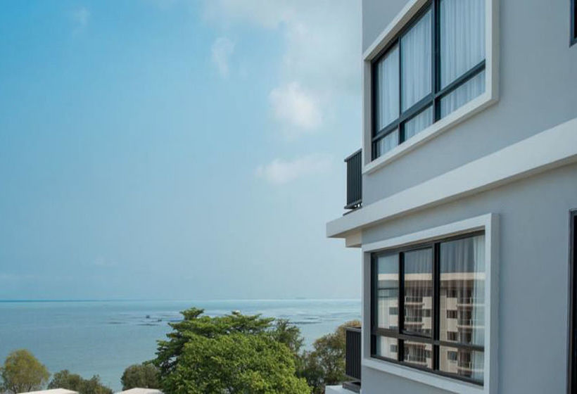 Capetown Sriracha Residence