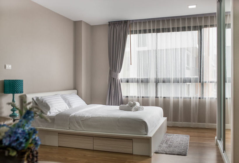 Capetown Sriracha Residence