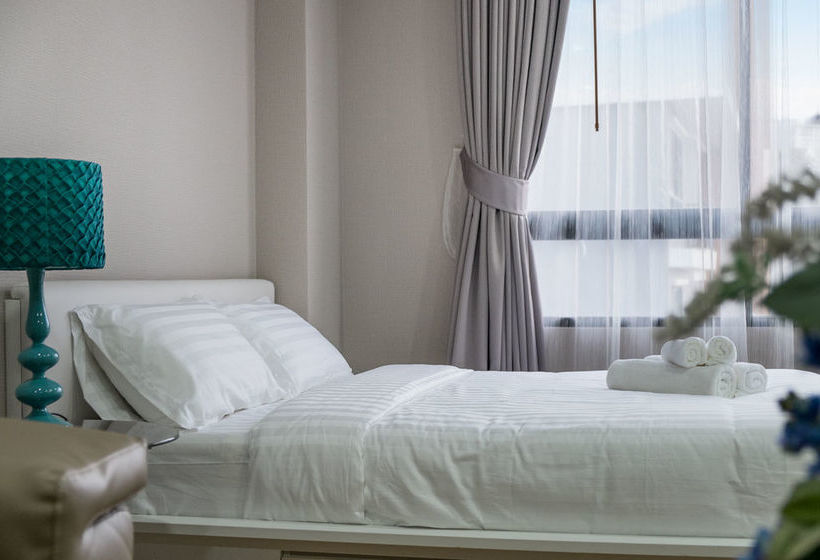 Capetown Sriracha Residence