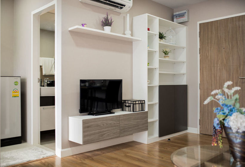 Capetown Sriracha Residence