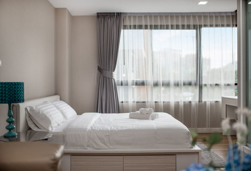 Capetown Sriracha Residence