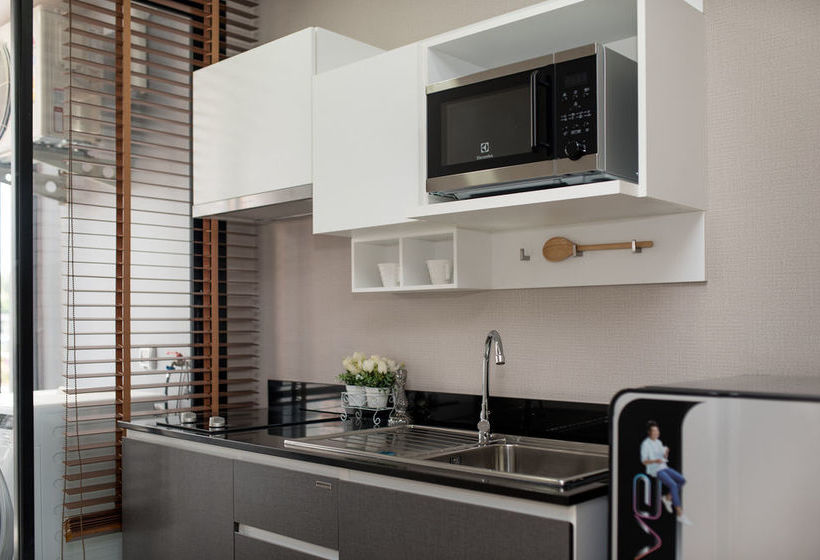 Capetown Sriracha Residence