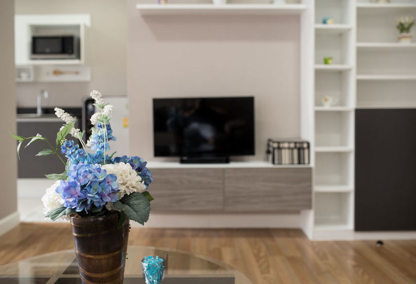 Capetown Sriracha Residence