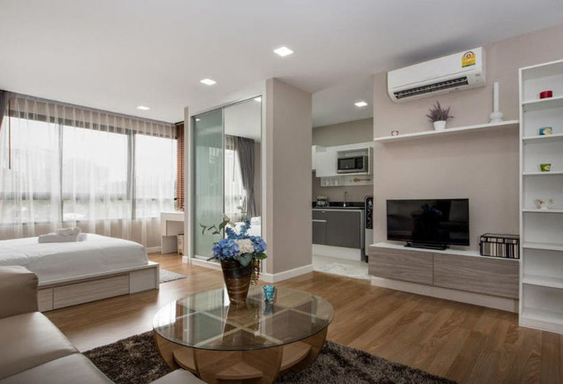 Capetown Sriracha Residence