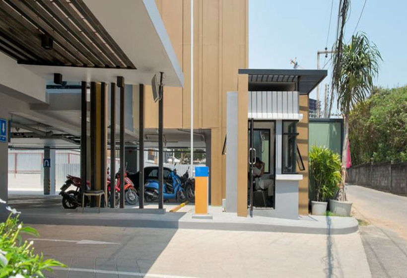 Capetown Sriracha Residence