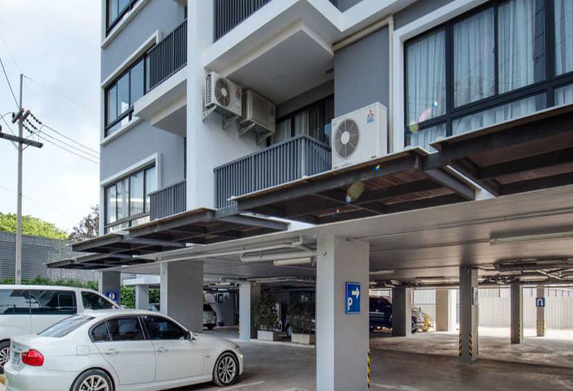 Capetown Sriracha Residence