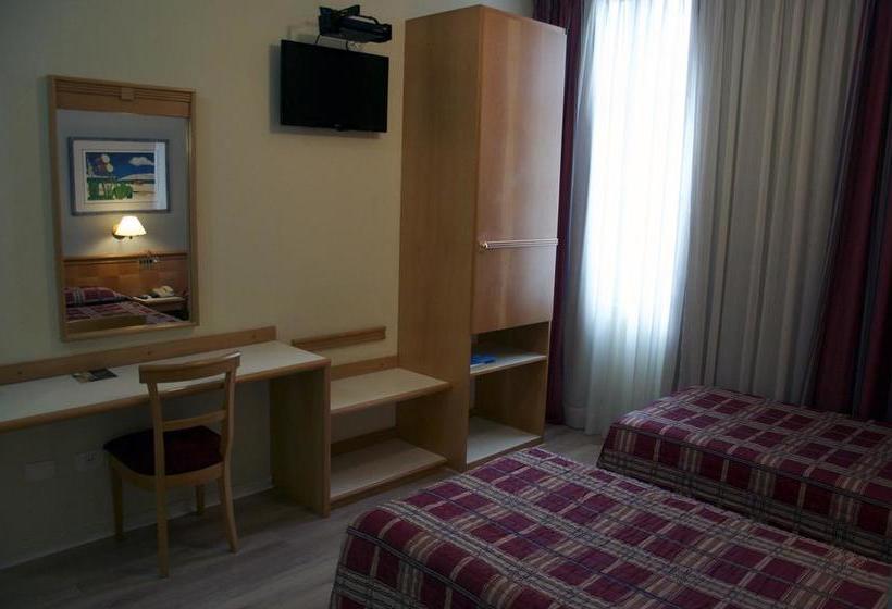 فندق Curitiba Palace Estação