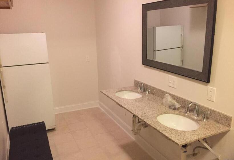 Dc International Hostel 2