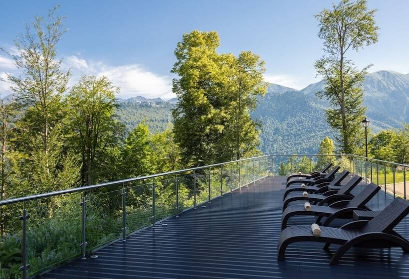 Green Flow Hotel Rosa Khutor