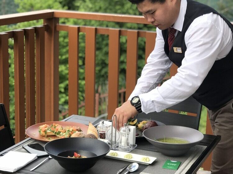 Green Flow Hotel Rosa Khutor