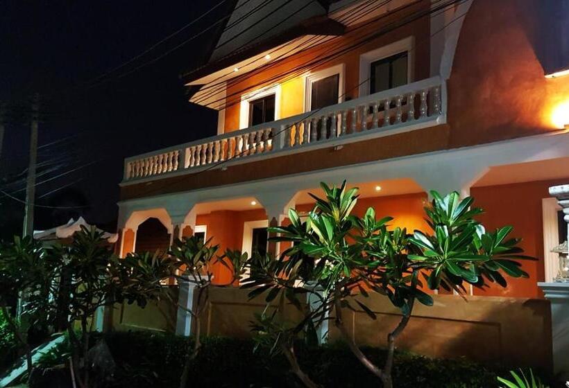 Hideland Luxury Pool Villa Pattaya Walking Street 5 Bedrooms