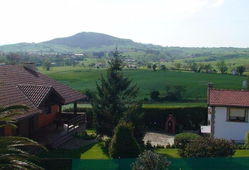 فندق فئة نجمة واحدة Posada Las Tres Mentiras De Santillana Del Mar