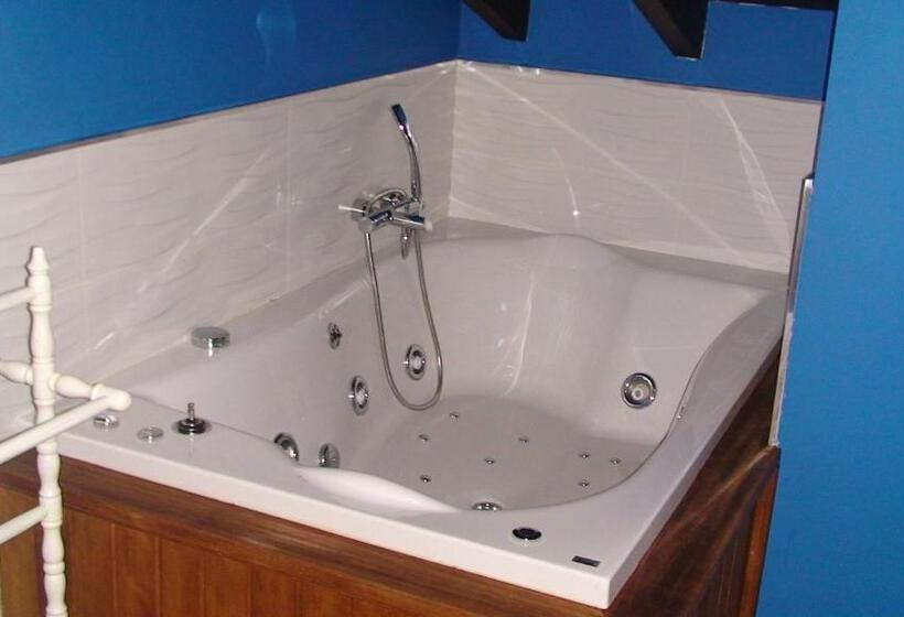 فندق فئة نجمة واحدة Posada Las Tres Mentiras De Santillana Del Mar