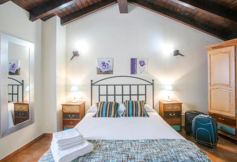 فندق فئة نجمة واحدة Posada Las Tres Mentiras De Santillana Del Mar