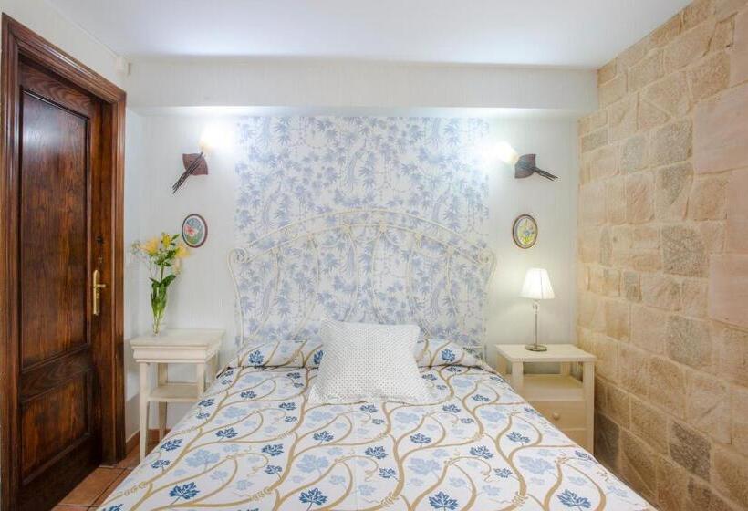 فندق فئة نجمة واحدة Posada Las Tres Mentiras De Santillana Del Mar