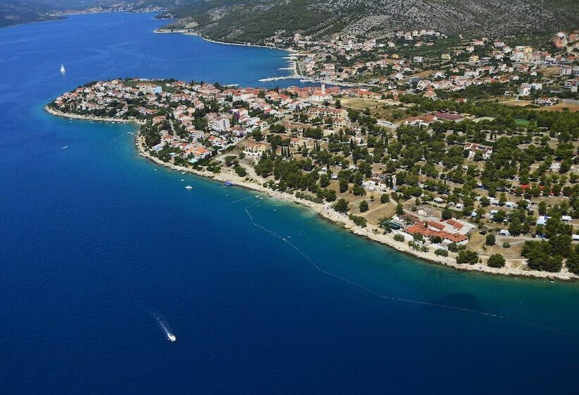 فندق Amadria Park Camping Trogir  Mobile Homes