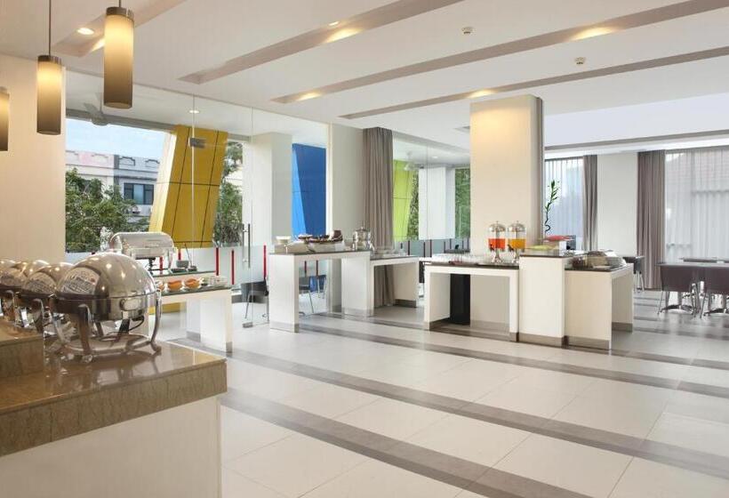 Amaris Hotel Margorejo Surabaya